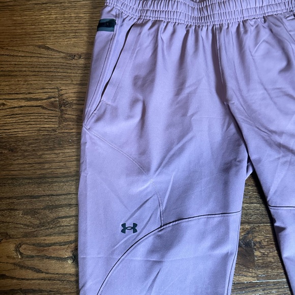 Under Armour UA Unstoppable Jogger NWT Medium - Picture 5 of 7
